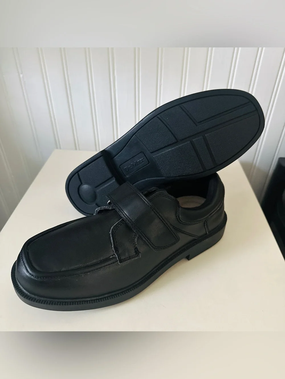 🔥Dr. Max Black Comfort Walking Shoes with Velcro Strap🖤